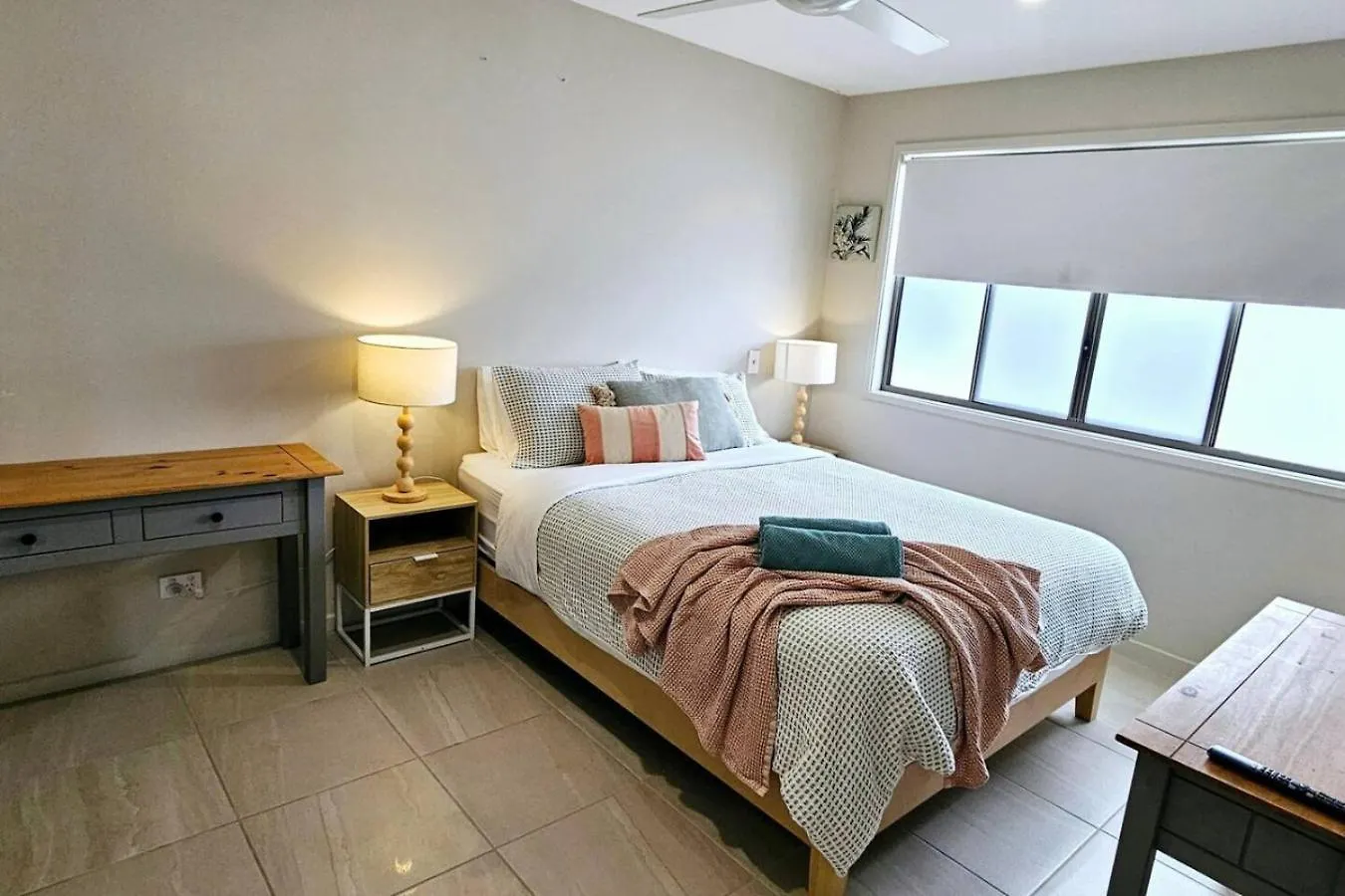 Poinciana Townhouse 1 At Sunlight Swan Beerwah Sleeps 6 Apartment